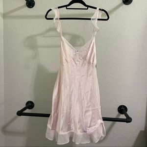 💗Apt. 9 Women's Pink Embroidered Slip Dress